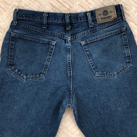 Wrangler 34 x 30 jeans, EUC - Picture 6 of 14